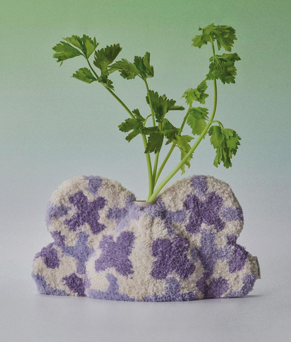Shopping Vases Tuftés forme papillion fleur motif violet
