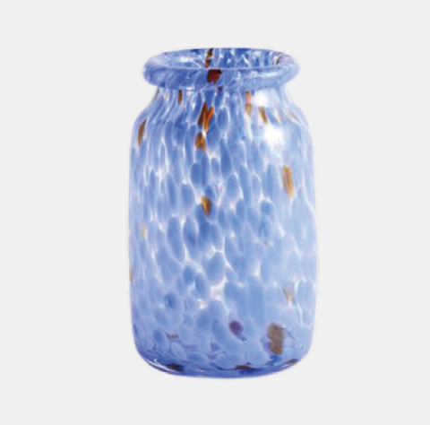 vase splash confetti